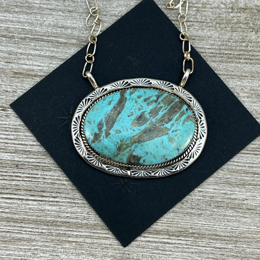 Kingman Turquoise oval Fixed pendant necklace, 17 1/2" long, Navajo handmade, sterling silver choker