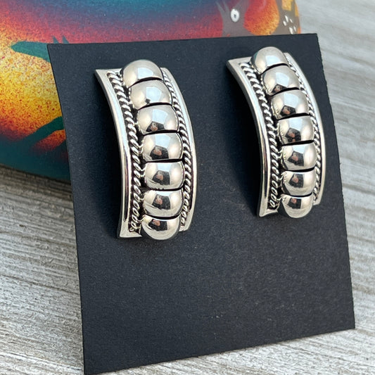 Modern Sterling silver Navajo handmade Bar ribbed rectangle earrings, Thomas Charley