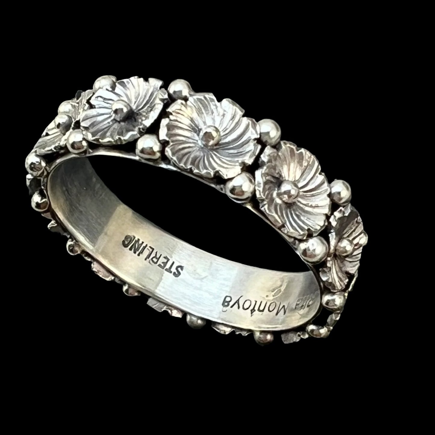 Sterling silver flower eternity band, floral ring, Rita Montoya