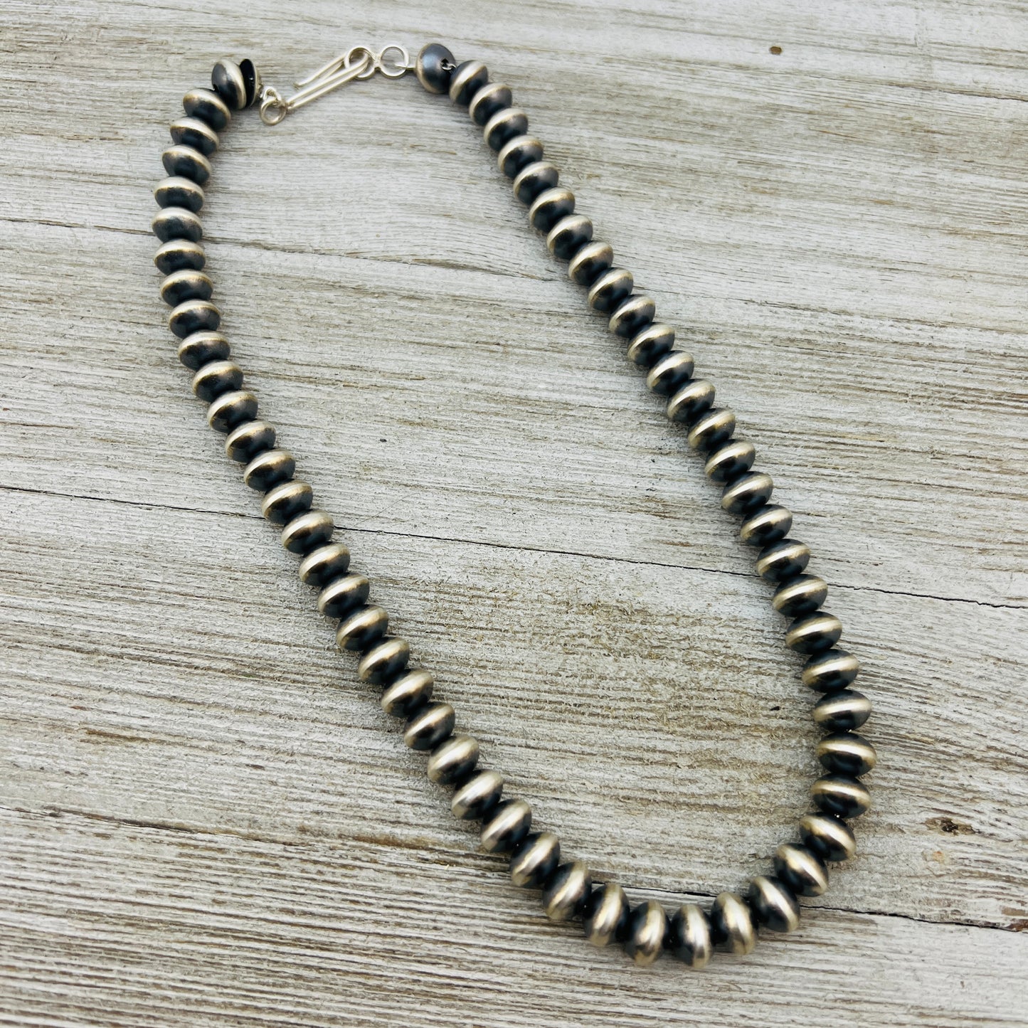 16" Sterling silver Navajo handmade 9mm oval bead Pearl necklace Bryannen Halwood 708