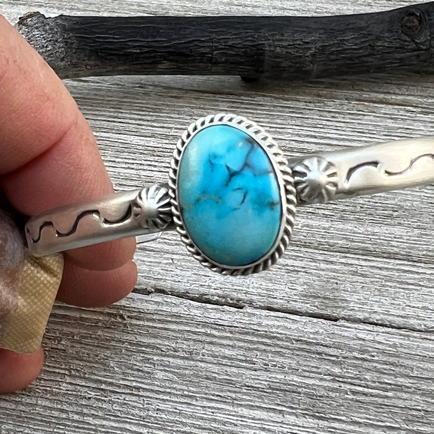 Blue Kingman Turquoise BOHO narrow Cuff bracelet Sterling Silver Samuel Yellowhair 17